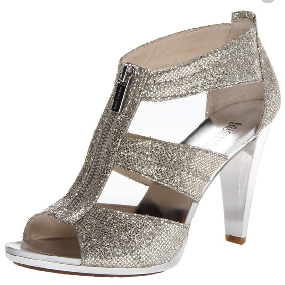 Michael Kors “Berkley” silver sparkly sandals - Picture 2 of 9